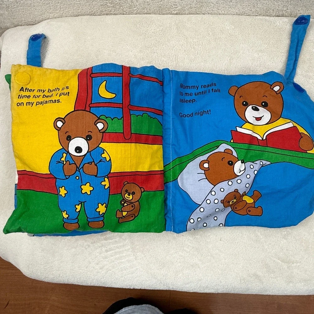 Baby's First Book Club Teddy's Day Soft Cloth‎ Book Infant Toddler Toy